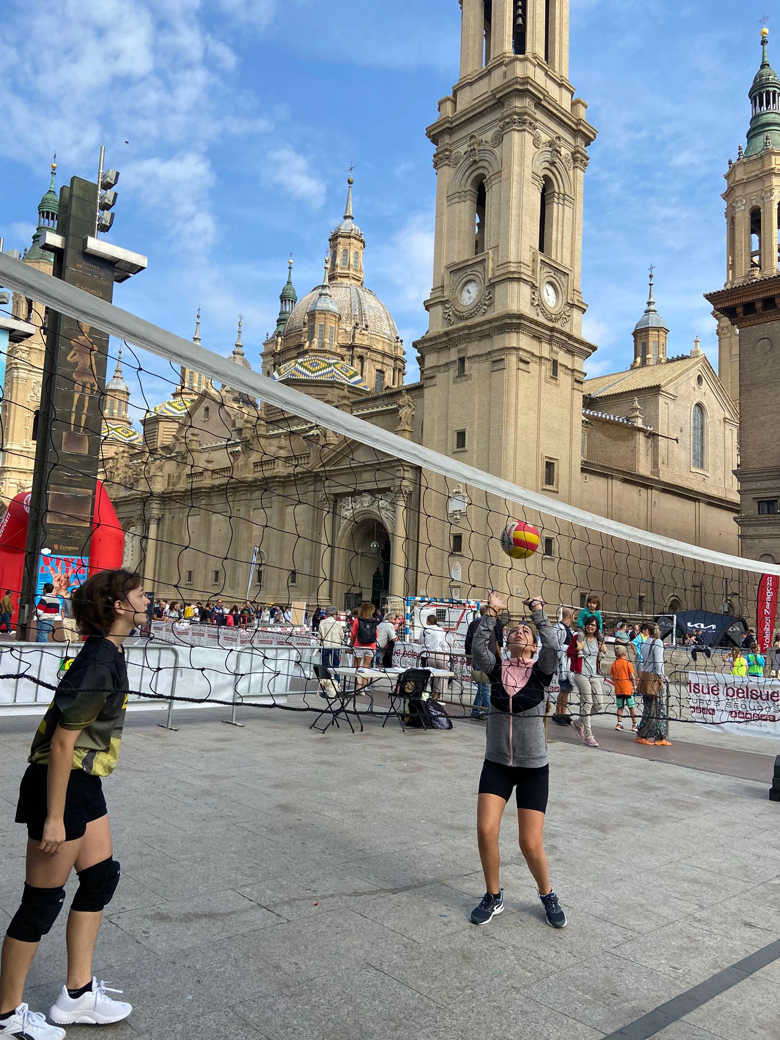 DÍA DEL DEPORTE EN LA CALLE - Federación Aragonesa de Voleibol – FAVB
